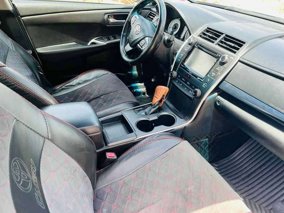 كامري فول مواصفات ١/١ سبشل ادشن 
بصمه شحن لاسلكي فتحة سقف دخول ذكي 
شاشه كبيره كاميرا بلادي
ما ناقصها شي 
محرك مفتوح 
155


**إذا كنت صاحب هذا الإعلان وتريد حذفه لأي سبب، رجاءا أرسل رسالة إلى الدعم الفني**