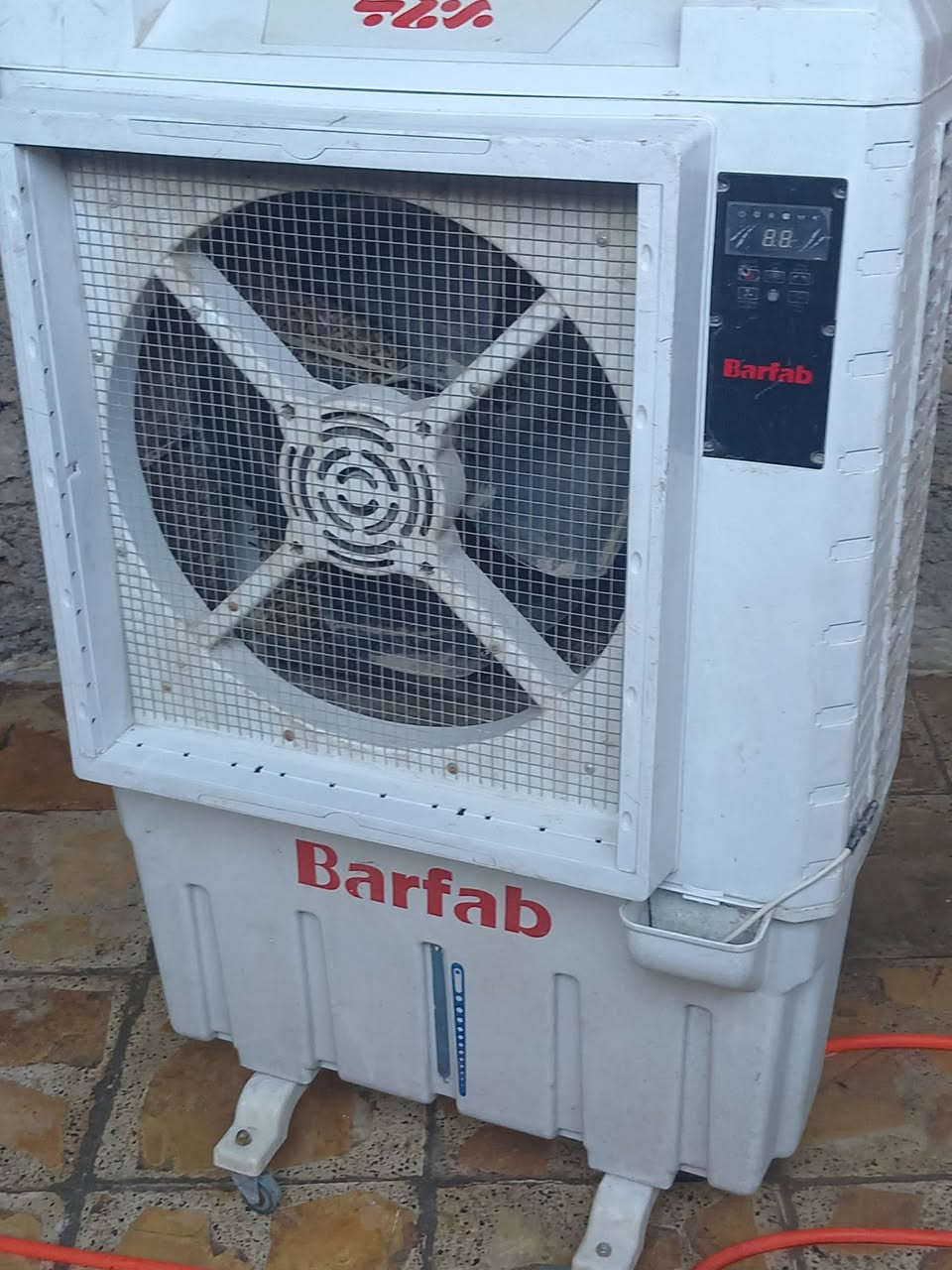 سلام عليكم عندي غراض بغداد مدينه الصدر طباخ+مبردة مستعملة شغالات الي يريد يشتري هاذ رقمي ***********
