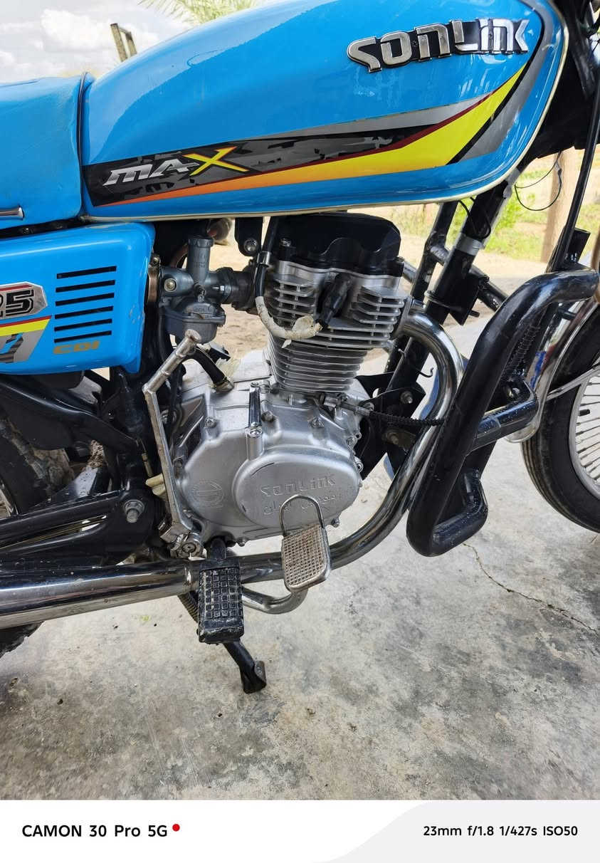 السلام عليكم ورحمة الله وبركاته..
موطور إيراني اربه كير.. موديل 24..نضافه فول.. السعر.. 500..
اوبيه مجال. .... ***********.....
