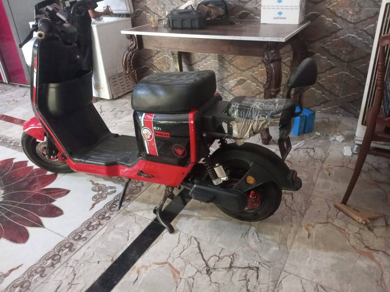 سلام عليكم دراجه شحن R7  نظيفه دراجه جديد بسعر تجي خاص مكان الناصريه مركز 0781889944


**إذا كنت صاحب هذا الإعلان وتريد حذفه لأي سبب، رجاءا أرسل رسالة إلى الدعم الفني**