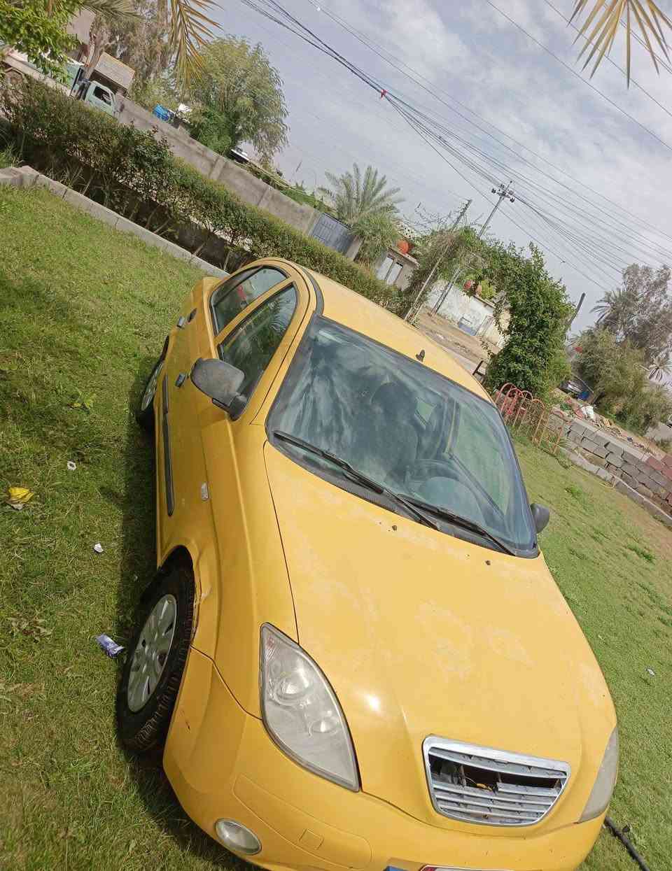 سياره طيبه 2015 مكفوله من الضربه بيها بس طخه بل چاملغ الامامي الايمن  گير محرك خير من الله  حداديه جديده السياره عليها ادامه كامله من كلشي گبل للشارع رقمها بغداد وراعيها ابغداد.يريد مداور مكانها كربلاء طويريج 37 و بيها مجال حك الجيه   ***********
