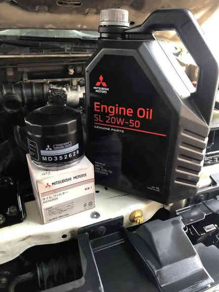 من مجمع حبتور لصيانة الباجيرو سياره الاستاذ كمال 
تبديل دهن كير وكاله مع فلتر وكاله مع سحب التورباين  تبديل دهن مكينه وكاله  
 البياع تقاطع درويش مدخل حي التراث مقابل مطعم ضلوع 
ابوعلي الدراجي
 ***********
***********
***********
