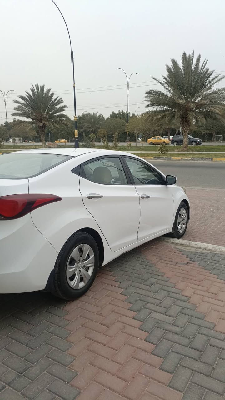 السلام عليكم النترا مديل 2015 خليجي 1600 مكينه وكير حداديه كله جاهزة تبريد قطعتين السعر 119 ماشيه 180 مكاني كربلاء ***********
