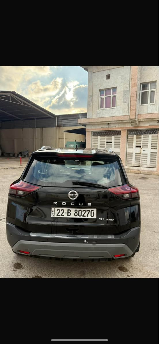 أرغب موديل و فئة بالسوك حاليا
Nissan rouge 2021
نیسان روج ۲۰۲۱
مواصفات +SL AWD
فول فول بانوراما ٥ كاميرات
مكينة ٤ سلندر حجم ٢.٥ لتر تنفس طبيعي ماشية 77 الف ميل 
السيارة بيها جاملغ خلفي صبغ بدون دواخل بدون ارباك 
السيارة رقم اربيل و شرط التحويل مكفولة من كير ومحرك و كهربائيات
رقم شانصي موجود 
السعر :213 ورقة و مجال بسيط
مكان السيارة عقرة معارض Singapore


**إذا كنت صاحب هذا الإعلان وتريد حذفه لأي سبب، رجاءا أرسل رسالة إلى الدعم الفني**