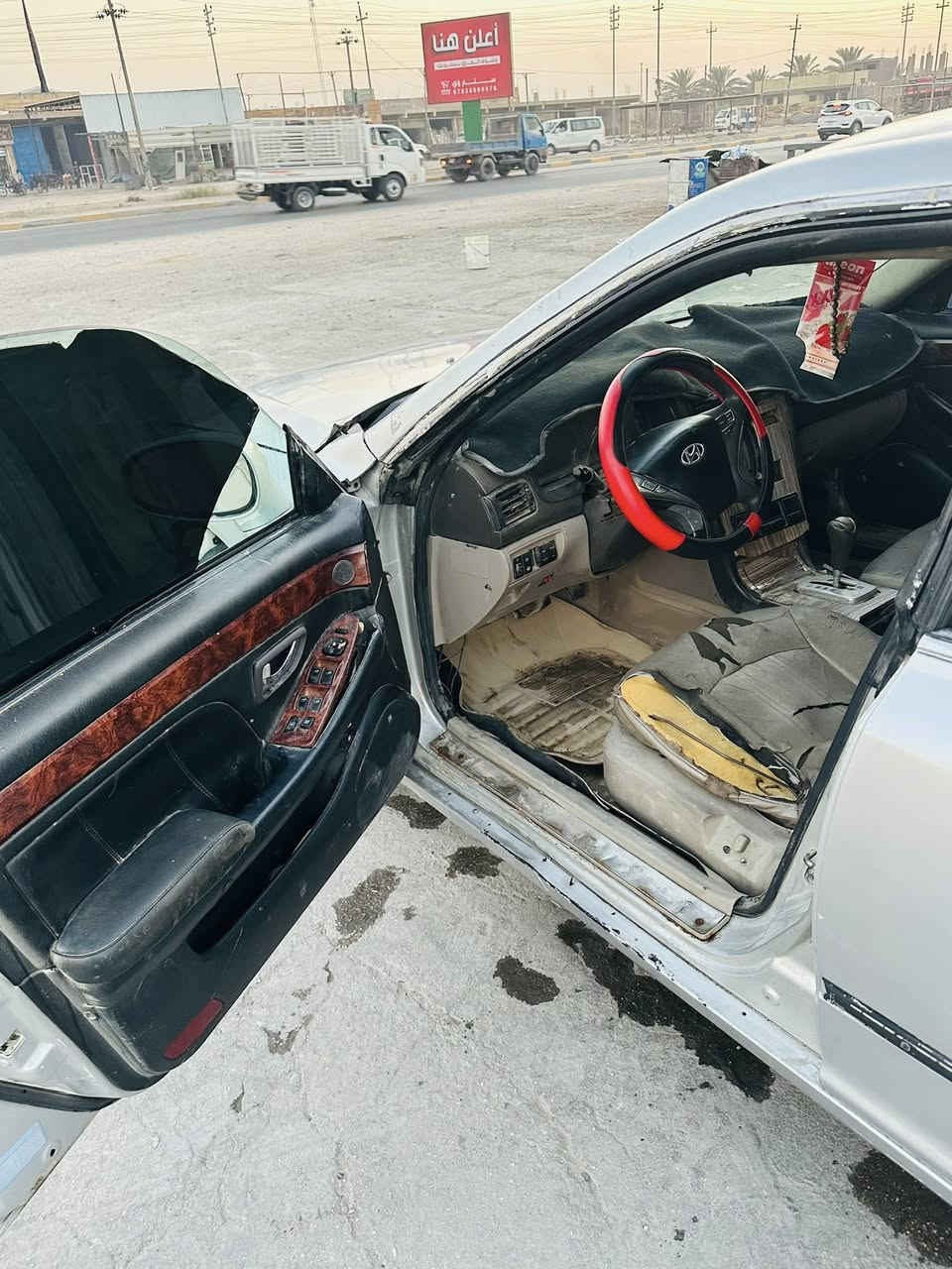 ياالله 

السلام عليكم 

إخوان سوناتا كراند مديل 2000 
رقم بصره  اكو ولد عده وكاله عامه بيها من الحله
مكينه وكير كورلا ام الجف مكينه بيها تبخير 
والسياره بيها نقوصات 

سعرها مناسب 
23 وبي مجال بسيط كلش 

مكاني بابل

***********
