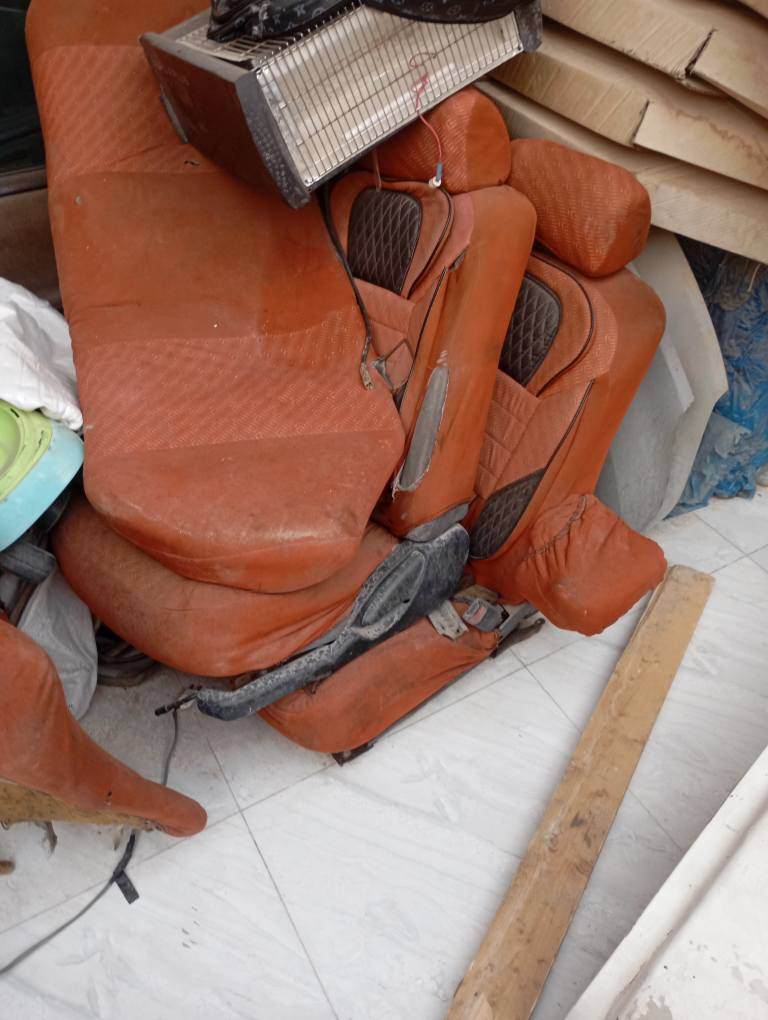 سلام عليكم سستم مارك نفخ ابيض مع الغرفه للبيع بطاين نضاف مداكر سستم كامل اربعه بيبيان شغالات هنه و ماطورتهن وتحكم كله شغال مكان بصره ابو الخصيب ***********
