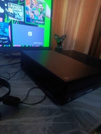 اكس بوكس ون • هارد 1تيرا • جوستك وسماعة أصلية