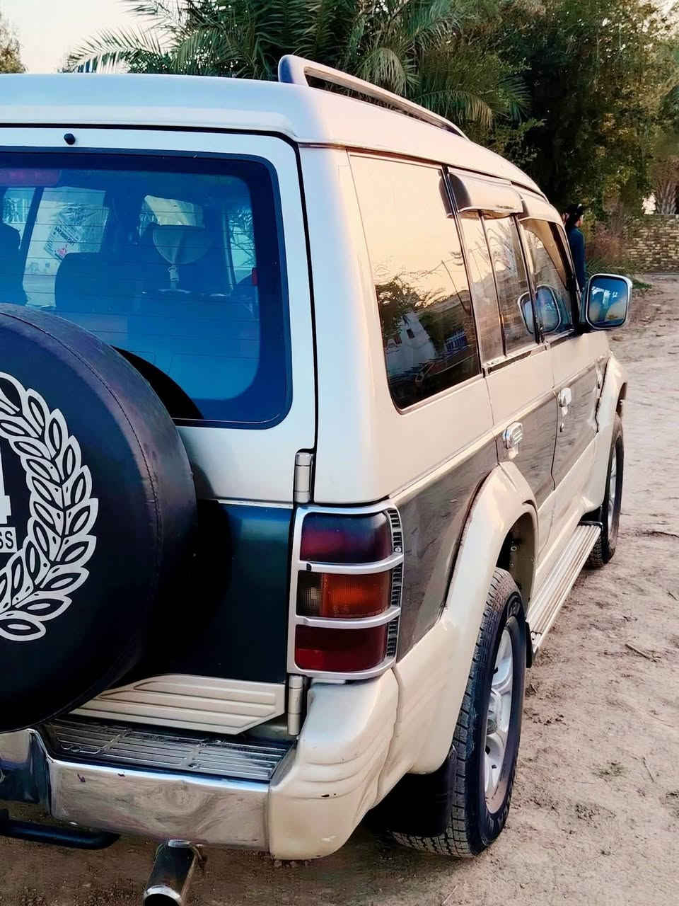 سلام عليكم سيارة البيع باجيرو موديل 95
مكفوله كفاله عامة من ضربه والصبق والمحرك جديد 

وتبريد شقال وتخم تاير جديد رقم بغداد 

سنوية الغاية 2030 

العنوان الديوانية قضاء الحمزه الشرقي 

الاستفسار نتصل 

السعر خاص نتصل على الارقم وتدلل 

***********

***********وتساب 

#مكلف_بنشر_رجاء
