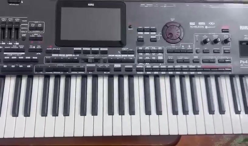 مُكلف بالنشر
متوفر KORG MG2 نظافة مثل ماموضح بالصورة هذا رقم صاحب الجهاز متواجد واتساب واتصال*********** السعر 23 وبي مجال
