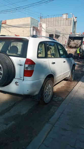 السلام عليكم سياره تيكو للبيع موديل ٢٠١١ سياره جاهزه ماعدا بيهه حماوه  سنويه لغايه٢٠٣٠ بأسمي رقمها نجف الاتصال  على هذاالرقم  *********** مامتواجد على  الفيس  والسعر ٥٠ وبيهه مجال مكلف بلنشر
