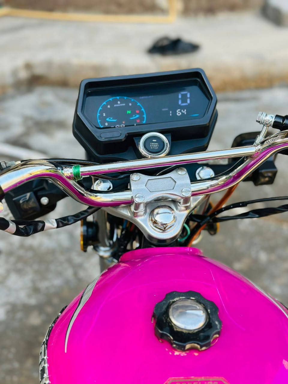 دراجه سافان 
موديل 25 
أوراق سكنر كامله سكنر  
دراجه فول نضافه 
دراجه كفاله عامه مكينه حدادايه كهربائيات دشبول بلادي مكينه برغي مامفتح  
سعر 750 وبيه مجال للشراي  المكان كربلاء طوريج لشراي يتصل ***********
