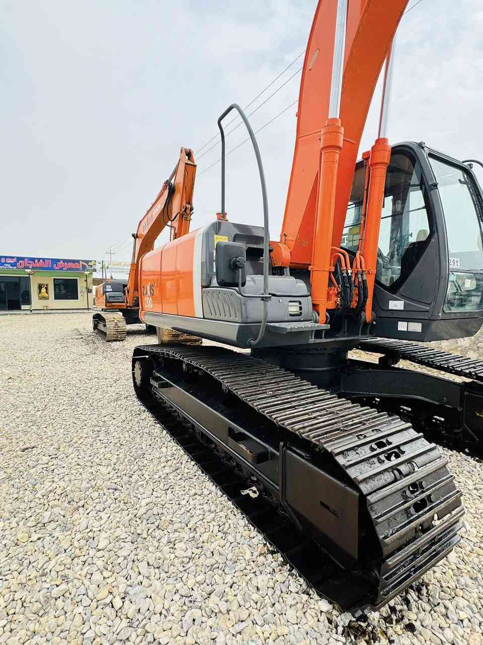 -يتوفر لدئ معرض الفنجان
للتجارة العامة وتجارة الآليات الثقيلة 

حفاره زت ثري 2013 اصل 

مامشتغله ولا كيله بلعراق شرط 

دخول جديد من أرض اليابان 🌎

#بحالةالزيروو 

#حدادية زناجيل نظافه100/100🥇

عدد ساعات 🕰️ العمل 5 

#فــقط لعشاق الجـديــد والمميز.

#كفـالة عامة فـول مواصفات 🇯🇵🏆•

#دخول جديـnewــد نظافة 1/1

#الـــعنوان الديوانية طريق الحمزه نزلت جسر سايلو 📍.

الإستفسار ع رقم ***********
