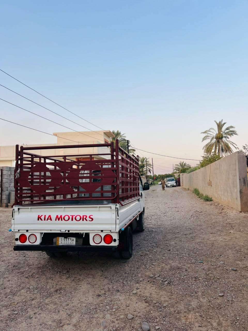 سلام عليكم كيا حمل للبيع موديل(12)
السعر 108 او بيها مجال 
رقم ديالى مكفوله كفاله عامه شرط عله وضع الشركه 
لاصبغ ولا طخه ولا بوليش كله شركه تخم تاير كوري 
تبريد ثلج ويه السويج تدفئه كلها كامله دوشمه سياره 
مكينه كفاله لاتبخير ولا تنقيص خيرر من لله 
جديده السياره كلش حسين الدليمي 
محمد الملكي كريم حسين 
***********
***********
