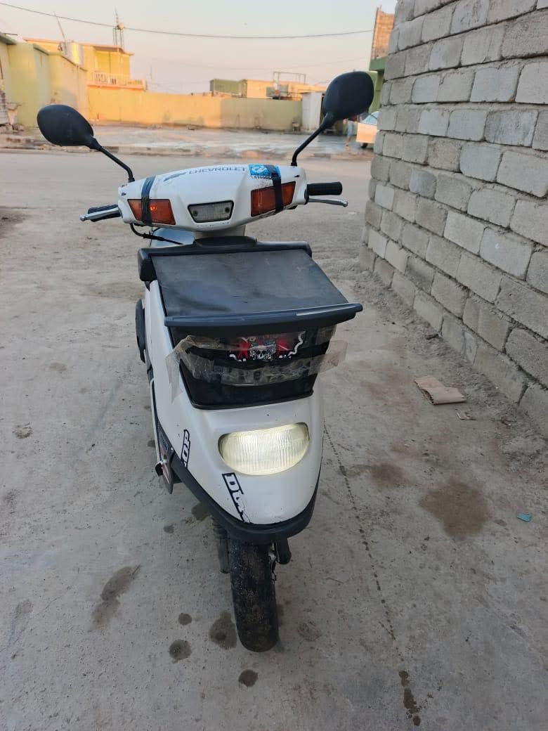 ماطور بزون للبيع اوربي السعر300 الف معمر مكينه نضيف

او ***********
