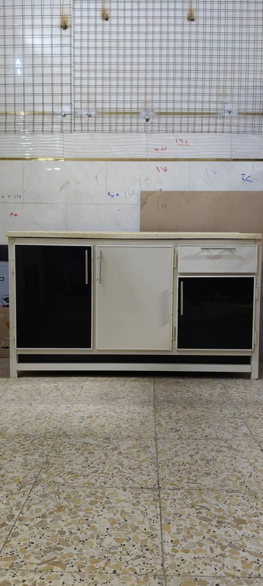 للبيع مستعمل نظيف جدا
كل التفاصيل و القياسات موضحه بالفيديو السعر 425 بغداد الشعب *********** راسلني واتساب أو خاص أو اتصال يوجد توصيل بكروه حسب المكان
