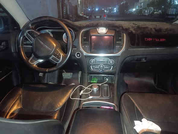 سلام عليكم شباب للبيع فقط اوبامه مودديل 2021 اس السيارهه فول مواصفات واحد على واحد السيااره مكفوله كفالهه عامه بيه جاملغ ووبنيد مبدلات فقط مكان السياره. بغداد البياع 
والسعر بلاش والله 215 وبيه مجال حك الجيه السياره بسمي تحويل ثاني. يوم وهاذه رقمي ***********
