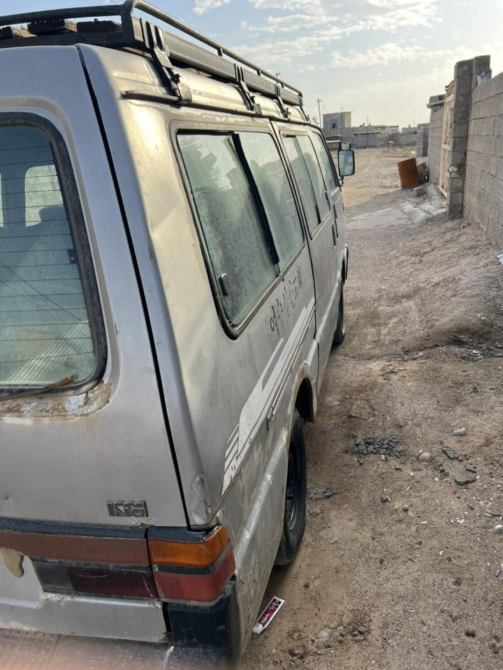 كيه بسته للبيع موديل1994كير مكينه مكفول الكشر كدام عينك سنويه لحد 2027 رقم صاحب السياره ***********مكان السياره واسط قضاء بدره
