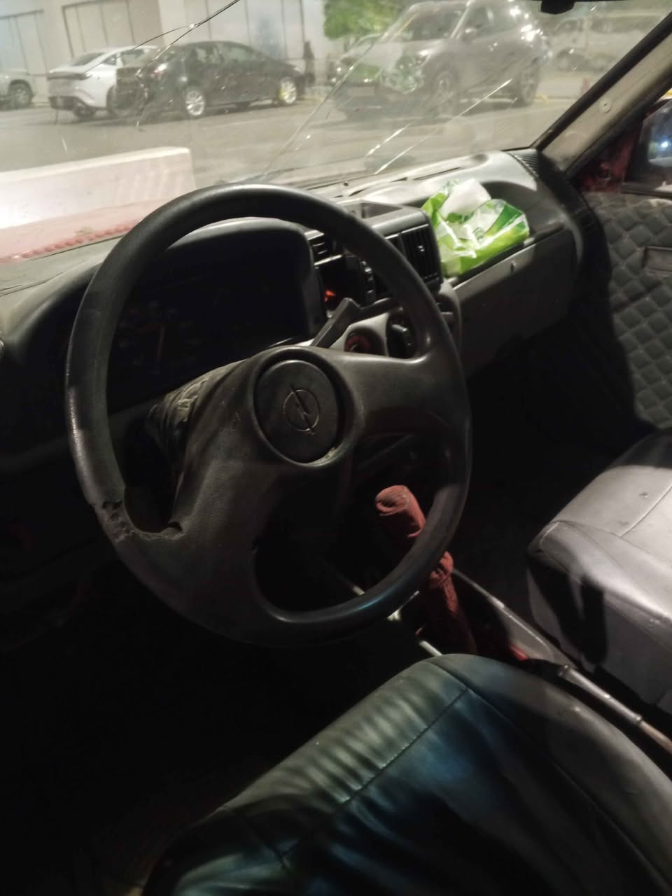 اوبل كورسا سقف سلايت مزبوت 4 تاية ي نوئ پاتري نوئ
 مكينه 16 ڤيكترا سنوي اصلي بشرت كارةبايات مزبوت لايت زينون تنزيل بلوتوز ناو جلد گئر و مكينه بشرت شوين هه ولير سعر 12 وةرةقه *********** أربيل, العراق
