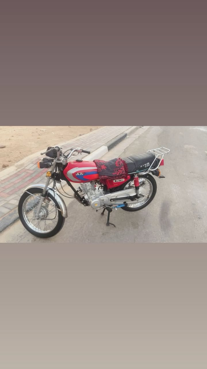 سلام عليكم نامه شلامجه مديل 2023 دراجه نضيفه اوراق سكنر شرط تجي وتقيم مستعجل على بيعتها دراجه تخبل ما ناقصها شي العنوان كربلاء سيف سعد *********** واتساب اكثر شي راسلني ودللي السعر خاص 💫💎
