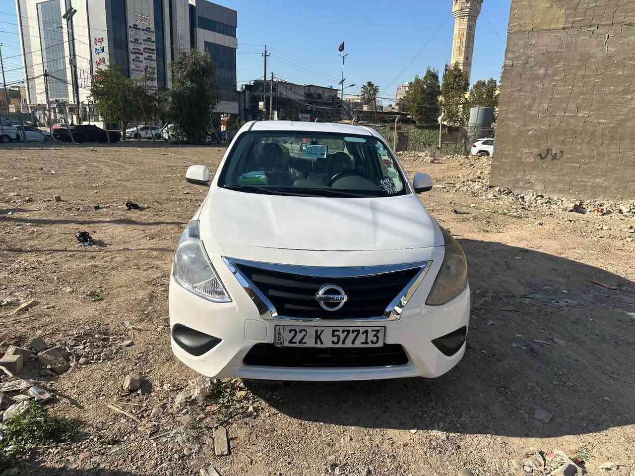 السلام عليكم 
نسيان سني للبيع موديل 2020 ماشية 176 الف 
سيارة مكفولة عدا قبق الجنطة باردد والباقي كله مكفول مكان السيدية 
رقم التلفون ***********
السعر 103 وبيها مجال بسيط
