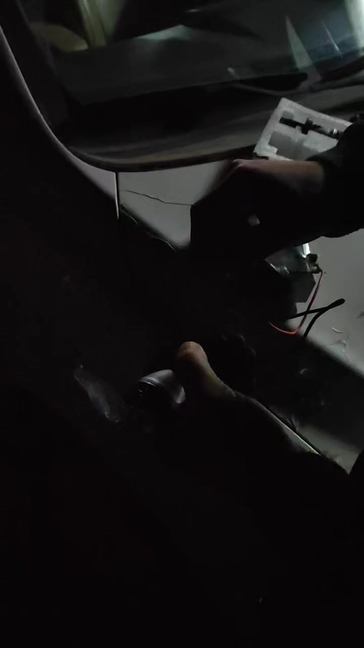 لد 4H
يرهم لسيارات اليابانيه من نيسان وتويوتا وبعض سيارات الالمانيه

بروجيكتور (Projector Lens) من نوع H4
5000k

سعر 50 الف مع توصيل


**إذا كنت صاحب هذا الإعلان وتريد حذفه لأي سبب، رجاءا أرسل رسالة إلى الدعم الفني**