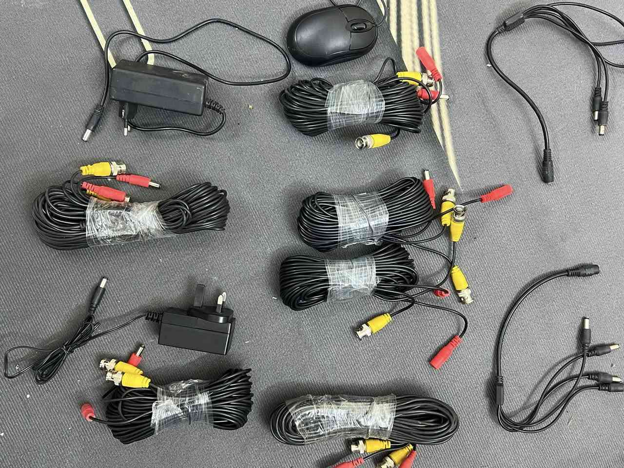 السلام عليكم اخوان غراض للبيع كلمن وسعره ع فحص وعندي بعد دفيئارت 2 كلمن وسعره بغداد مدينه الصدر ***********
