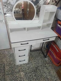 ميز توليت • ٣٥ • الشعب شارع عدن