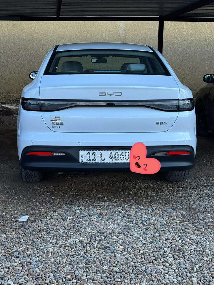 السلام عليكم
للبيع  سيل 5 ابيض بغداد ماشية 4600 كاملة بصمة وكارت ش وشاحنة الاصلية بدون اي نقص مكانها الكرخ السعر 18,400 سيارة كفالة حتى من الشخط صورها وسونارها موجودات السيارة مصروف عليها
***********
