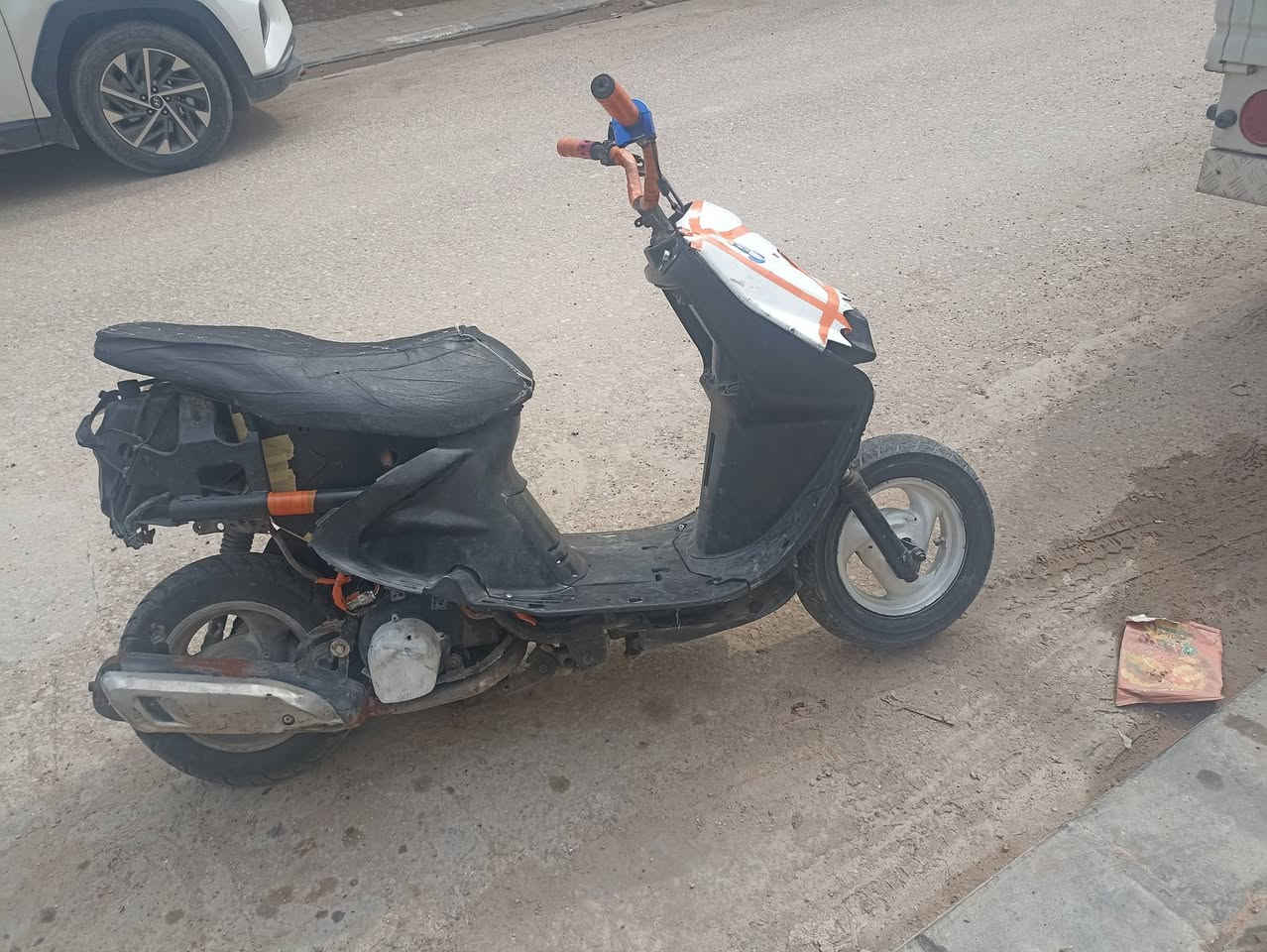 مراوس ب 4 كير اوراق و اطي فرق


**إذا كنت صاحب هذا الإعلان وتريد حذفه لأي سبب، رجاءا أرسل رسالة إلى الدعم الفني**