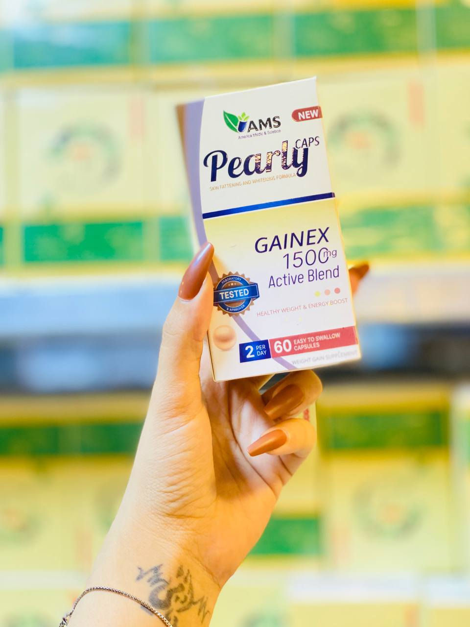 ‏💥💥AMS Pearly Cap 💥💥
كبسولات اللؤلؤ 🐚للعناية وتفتيح البشرة👩🏼

Pearly كبسول مبيض عام دائمي 
🇺🇸من شركة AMS 🇺🇸
 🇮🇶 وخاضع للفحص من قبل وزارة الصحة
لنساء 👩🏻‍🦳والرجال 👱🏻‍♂️

تحتوي العلبة على 60 كبسولة 

✅مكمل غذائي مع صيغة تبييض البشرة يساعد على منع سواد البشرة
✅منتج يعمل من أعمق طبقات الجلد لإصلاح وتوفير الغذاء
الأمريكي الأصلي 🇺🇸💯

🚘يوجد خدمة توصيل لجميع محافظات العراق🚘


**إذا كنت صاحب هذا الإعلان وتريد حذفه لأي سبب، رجاءا أرسل رسالة إلى الدعم الفني**