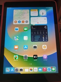 آيباد ابل 5 • ٣٢ • شخط صغير