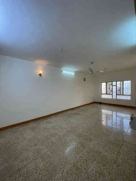 ⚜️مكتب البلديات للعقار⚜️

للإيجار للإيجار 
دار سكني طابق أرضي في حي الحدباء ، مساحة ٢٤٠ متر
سايدين المضخة قرب مجمع باب السراي
 غرفتين نوم وهول واستقبال ومطبخ وصحيات شرقي وغربي
وكراج سيارة
٥٠٠ الف الايجار
للإستفسار الإتصال☎️ ***********
عنوان المكتب / الموصل حي المشراق فرع مطعم طماطة2
