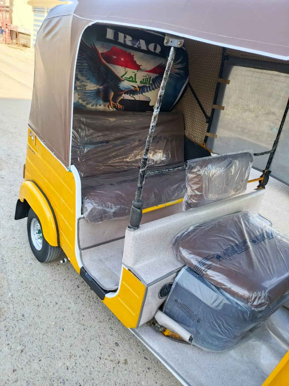 سلام عليكم تكتك للبيع موديل 2020 شهر 12 رقم وسنويه النكليزي تحويل مباشر تكتك جاهزه خير من الله العنوان بغداد الكماليه السعر 6850 وبيهه مجال الهاتف *********** ما متوجد ع خاص
