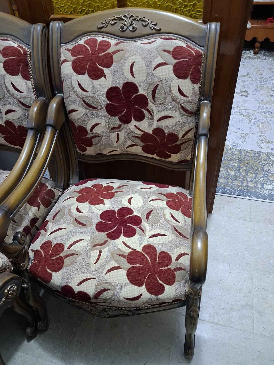 قنفات  وياهن اربع كراسي وطبلات ٣ السعر ٤٠٠ مكان حله حي الكرامه خشب زان اصلي


**إذا كنت صاحب هذا الإعلان وتريد حذفه لأي سبب، رجاءا أرسل رسالة إلى الدعم الفني**