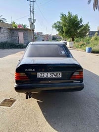 مرسيدس ١٩٩٠ • رقم اربيل • مكينة ٢.٥