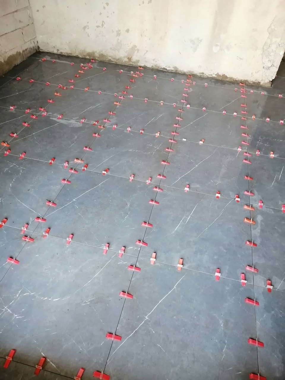 محمد (ابو إيلاف)  لعمل الارضيات  كاشي _بورسلين _مرمر _كرانيت _بايات الدرج _ازاره
للإتصال ***********  / ***********
موجود على الواتساب والخاص مفتوح
