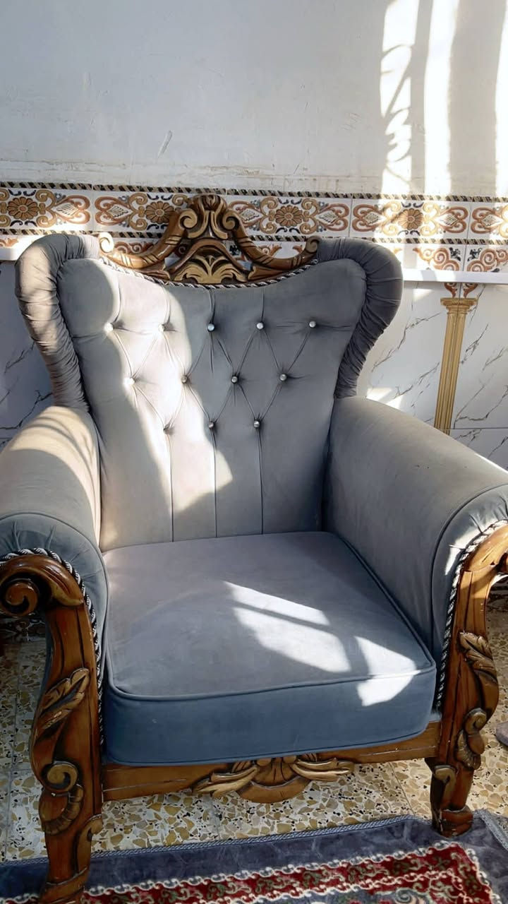 تخم 9 مقاعد نظيف ما بيه ضرر السعر 400 العنوان بغداد الحسينيه


**إذا كنت صاحب هذا الإعلان وتريد حذفه لأي سبب، رجاءا أرسل رسالة إلى الدعم الفني**