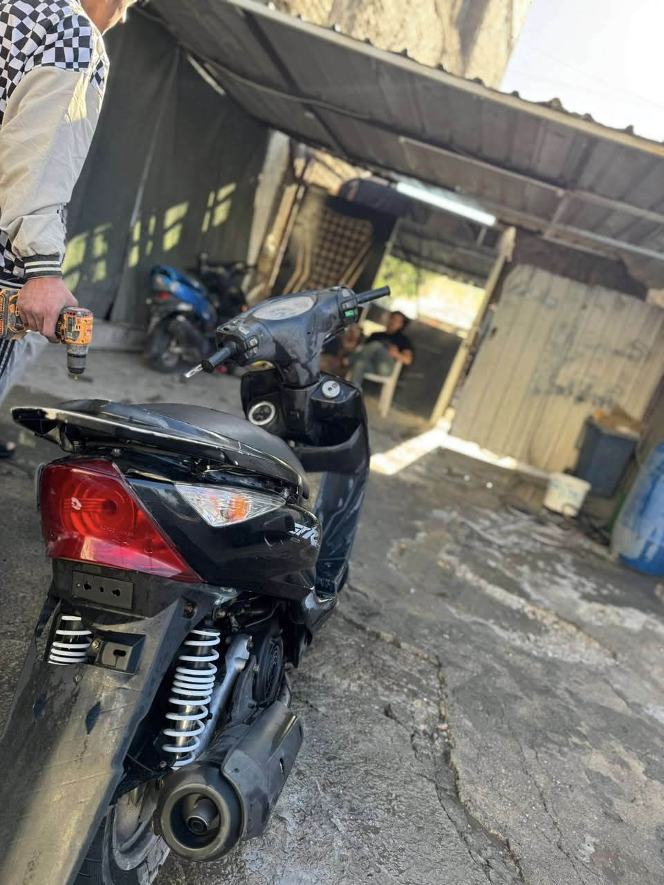 سلام عليكم ماكس ثعلب ١٤٠ للبيع نظّفيه تخبل تجي تفحص تشوف يله تاخذه السعر خاص❤️


**إذا كنت صاحب هذا الإعلان وتريد حذفه لأي سبب، رجاءا أرسل رسالة إلى الدعم الفني**