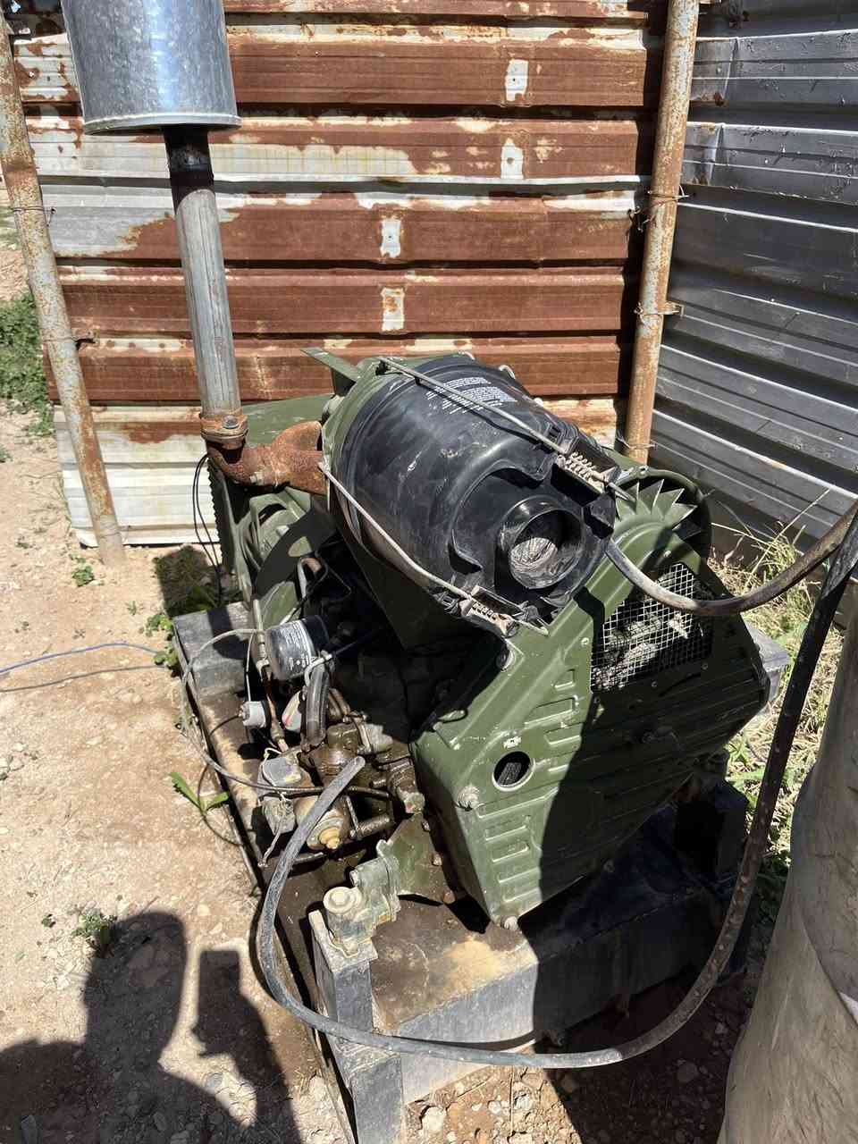 السلام عليكم 
دويس الماني 912
طبك شركة دينمو ستانفورحجم 15كيفي سنكل فيز 
لاصرف والابخار عنوان تكريت الزلايه 
سعر 24بي مجال بصيط 
***********
