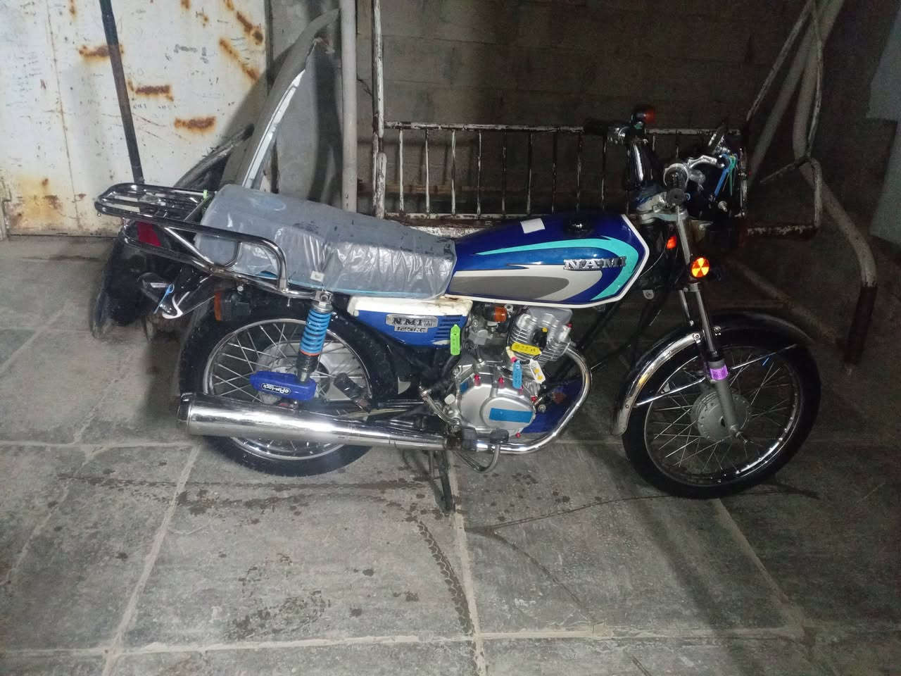 السلام عليكم دراجه نامه تعمير 23 شاصي وغراض 23 مكفوله من كلشي كلك كلك مكفوله مكاني دوانيه قضاء عفك الشراي يتصل ويدلل ***********
#كلك #كلك #كلك
