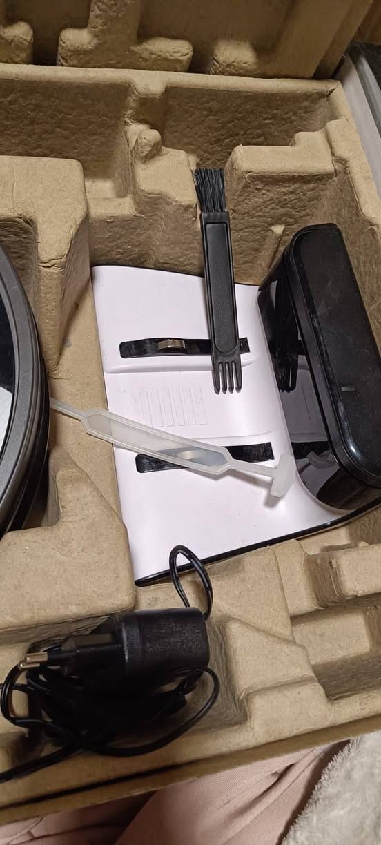 السلام عليكم ريبوت ماركه ILIFEجديد كنس ومسح نقص فقط البطاريه


**إذا كنت صاحب هذا الإعلان وتريد حذفه لأي سبب، رجاءا أرسل رسالة إلى الدعم الفني**