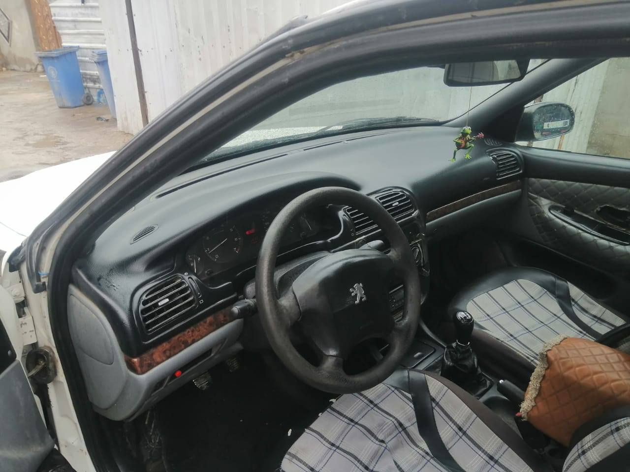 بيجووفرنسي ٤٠٦ موديل ٢٠٠١ رقم بغداد سنويه ٢٠٠٢٨ حسايات جامه كير مكينه حداديه تخم تاير جديه البنيد فقط مصبوغ عنوان السياره اتواجب بغداد اديالي سعر سياره سعر47 ***********
