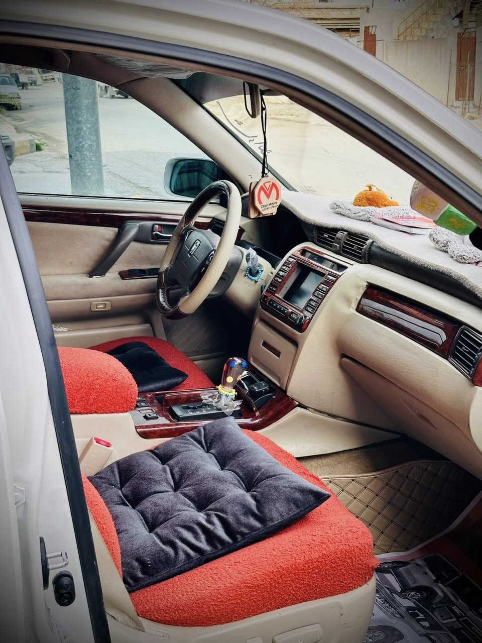 مەلیکە بڕاوە بڕاوە ٢٠٠٢ دیفۆڕی گەورە یارەکە تاقانەیە ویلی نەجمەی تازە بۆ بەسراوە تایەی تازە تازە پۆڵیش کراوە ٢٥٠ مەسروفی نیە کامل جوانکاری بۆ کراوە سعر ٤٣ گەڵا موشتەری نیت سەرمان مەیەشێنە


**إذا كنت صاحب هذا الإعلان وتريد حذفه لأي سبب، رجاءا أرسل رسالة إلى الدعم الفني**