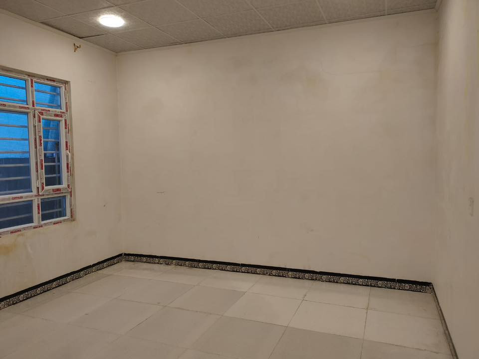 السلام عليكم
يوجد شقه طابق ثاني حي الصديق 

واتساب او التصال ع

***********
