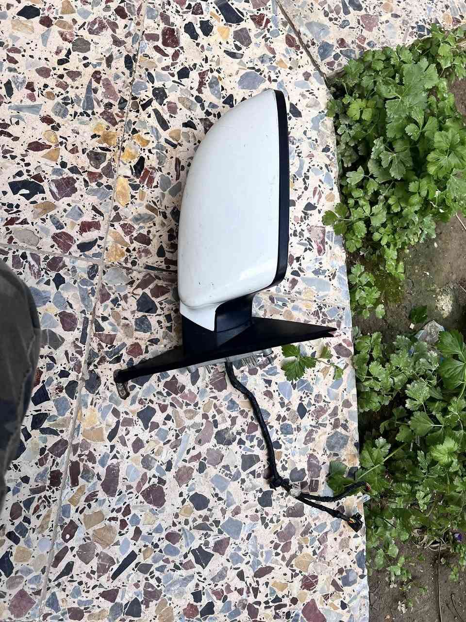 مرايه لبيع عكس السايق  جهة الصدر اوبامه فول اشاره بلمري رادار هيتر  مال اوباما فول ***********
