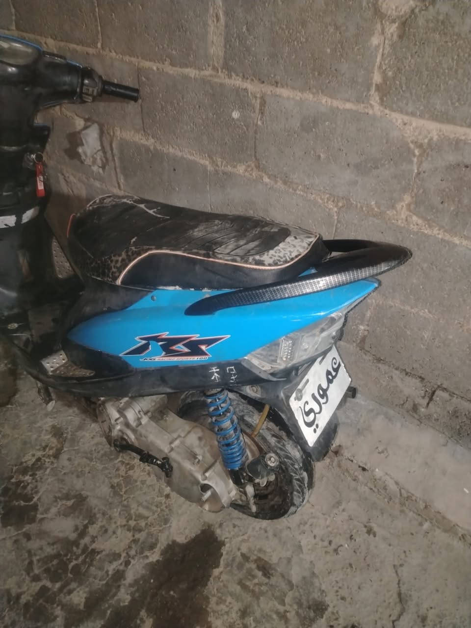 دراجه للبيع جيب باتري وكابريتر وشغل سعرها 350وبيها مجال  ***********واتساب شغال
