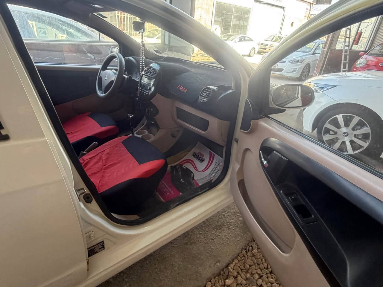 السلام عليكم للبيع باندا موديل ٢٠١٣ رقم بابل انكليزي ماشيه ٨٠ مكفوله ماعدا ملاحظات بسيطه جاهزه مابيه اي نقص مكانه بابل المركز السعر ٤٨ وبيه مجال للاتصال *********** حلة, بابل
