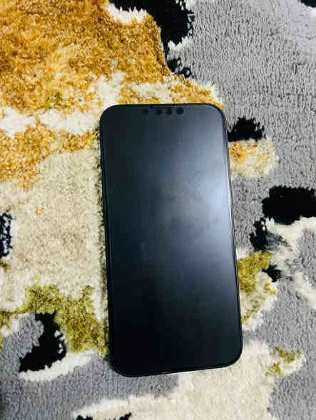 مكلف بل نشر اسلام عليكم جهاز لليبع ايفون ١٣عادي شرق اوسط الرقم *********** مكاني ديالى الخالص السعر خاص
