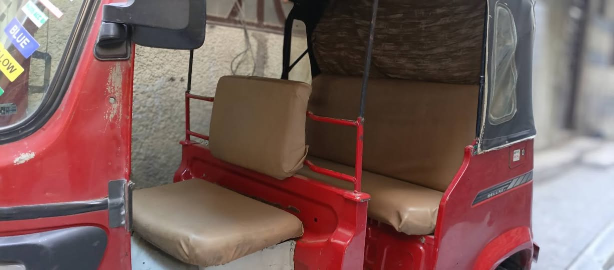تكتك للبيع🛺
💸السعر اربع ملايين و300 
📞 للتواصل عبر هذا الرقم (***********)
📍 الموقع بغداد كفاح قرب سوق الجكاير
