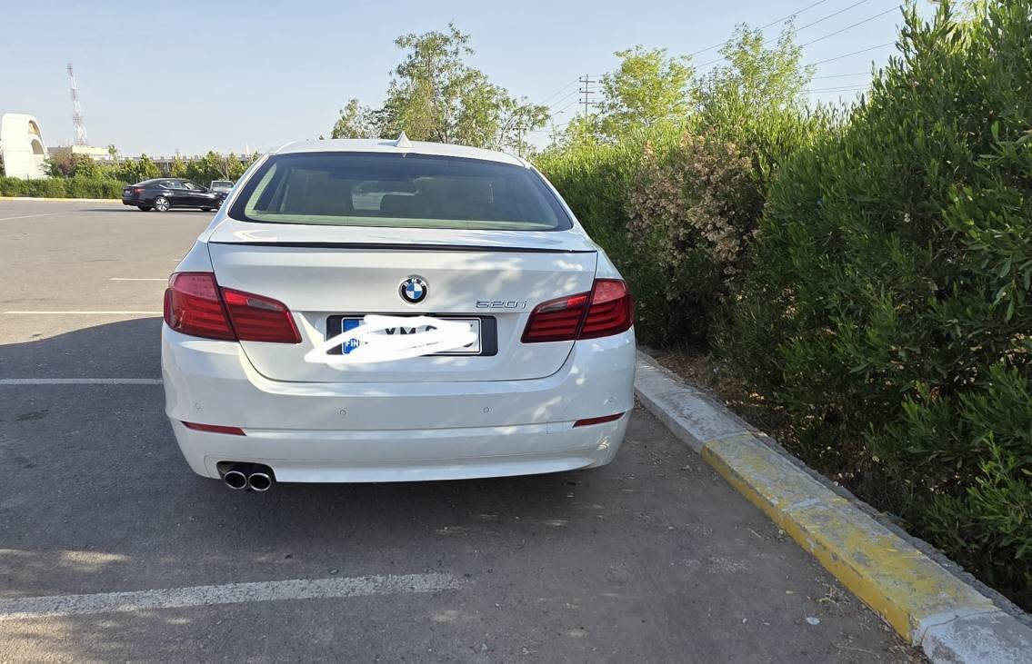 Bmw مؤديل2014ئه وڕوپى منفيست
سه ياره يه كى زؤر پاك و بێ كێشه يه توندو تؤڵه و بێ مسروفه هه موو شتێكى به شه رت ده فرؤشم
وه رگه ڕان و بڕانه وه و ليدراوو گێڕو مه كينه و كاره بايي نرخى(98$)
 ناونيشان...هه ولير*********** أربيل, العراق
